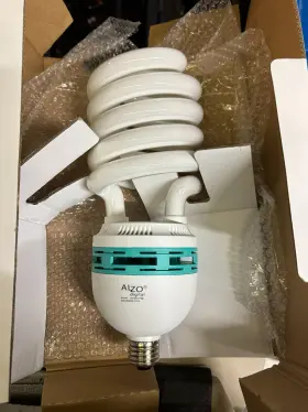 1512-56 Alzo New 1 Case Of 4 Digital Cfl Video-lux 5600k 120vax/60hz 85w 1.2a
