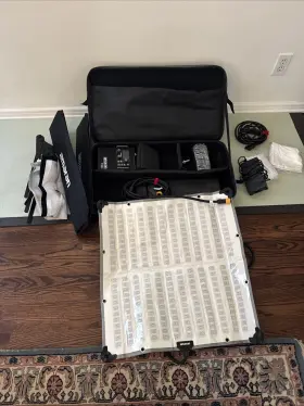 46621233521 Aputure Amaran F22c 200w Rgbww Flexible Led Mat With Honeycomb Grid Cri 95 C