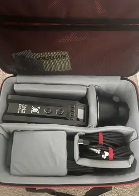 Apa0173a20 Aputure 600x Pro Bi-color Led With Case - Open Box Excellent Condition #3