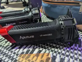 Aputure Ls-mini20c Ls-mini20 Daylight/bi-color 3-light Flight Kit #2