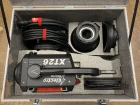 Xt26 Aputure Electro Storm Bi-color Led Monolight Kit With Reflectors Case