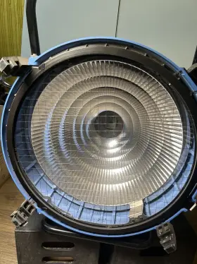 L0.0006599 Arri M90 B979 4000w/2500w Hmi Light Used