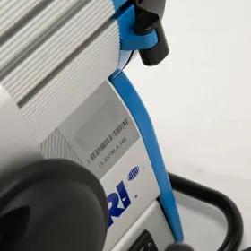 L1.33730.a Arri True Blue D12 Hmi 1200w Fresnel Head 2184 Hours - Sku#1695033 #3