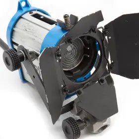 Lk.0005636 Arri Tungsten Fresnel 150 Three-light Kit - Sku#1857517 #2
