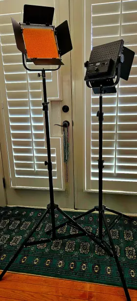 Al-576k Bescor Led Studio 2-light Kit With Barndoors Filter Pack And Carrying Case