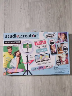 5528927 Canal Toys Studio Creator Video Maker Kit Diy Ring Light Phone Holder Tripod Green Screen