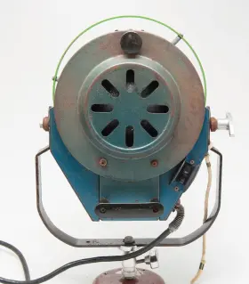 100-361 Colortran 8 Inch 1.5-2kw Ring Focus Fresnel Stage Light Model #3