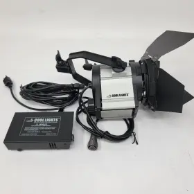 Cool Lights Cl-mb007s Led Fresnel Studio Video Light With Barndoors And Power Supply