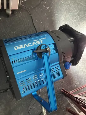 Drplfl8000d Dracast Drpl Fl-8000d Fresnel Led Light / Led8000 With Dmx