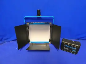 Dracast Drsp-500d Led Daylight 5600k With Barndoors Ds-90sc V-mount