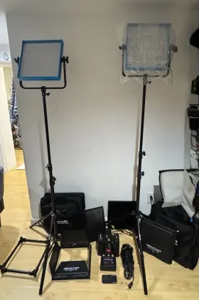 Ds-90ac Dracast Led Continuous Lighting Kit Panel 2 Units. And Carrying Cases