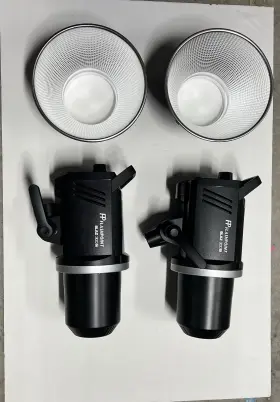 Blaz-300b Flashpoint Blaz 300-v 300w Studio Monolight Strobes Pair Tested