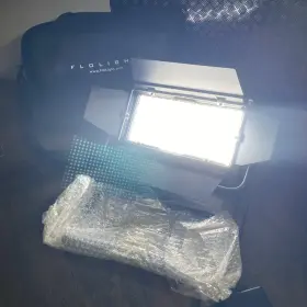 Flolight 812689013321 Microbeam 512 High Powered Led Video Light With Battery Adapter Daylight 5600k