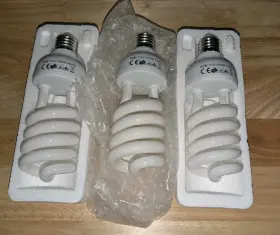 Foto&tech 707918624082 65w Daylight Fluorescent Spiral Light Bulb 5500k 110v White Studio 3 Pack