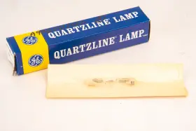 Q45t2 Ge 1/2 / Cl 45w 7v General Electric Quartzline Lamp Nos Vintage V29
