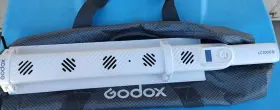 Lc1000bi Godox 726208781007 Bi-color Led Light Stick 11 Preset Effects Cri 96 Tlci Mint