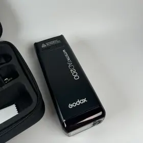 Ad200 Godox 952344217429 Pro Ttl Witstro Portable Flash Head Kit With Battery - Carry Case #2