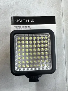 Ns-dvl64c1 Insignia Universal 64-led On-camera Video Light Hot Shoe Mount