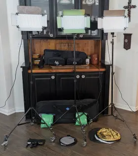 Agg1089 Limo Studio Limostudio 3-point Dimmable 500 Led Video/photo Light Kit With Stands/accessories