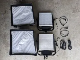 Litepanels 060520682525 2x Astra 6x Bi-color Led Panels And Snapgrid Softboxes With Fabric