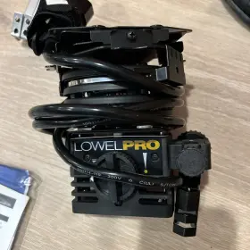 Dv-903z Lowel Dv Creator 55 Light Kit With Case 4 Lights Stands Missing 1 Cord #2