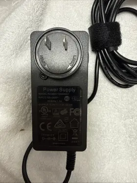 Lume Cube Rc0653-1505000ci Power Supply Charger Plug Out 15v 4amp 60w Ba