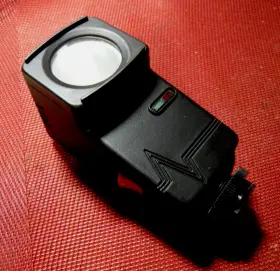71020 Morris Cordless Quartz -halogen Rechargeable Dc 6v-20 Watt Light