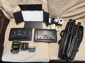Nagnahz U-800 Led Studio Lighting Bundle 3x Lights/tripods/power 6x 10800mah Batteries