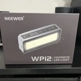 10102288 Neewer Wp12 Waterproof Led Light