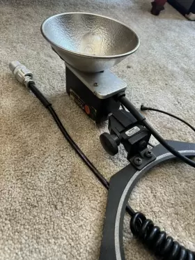 10913 Norman Lh2k Vintage Lh2k# Studio Handheld Or Mountable Lighting 5 Inch Housing Prop #2