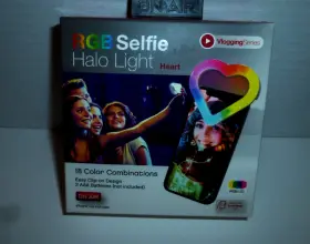 On Air 841351183741 Rgb Halo Heart Selfie Light-18 Color Combinations-brand New In Box