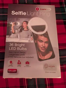 Tzumi-8081 On Air Selfie Light Ring. 36 Led Bulb Vlogging Series Easy Clip-on