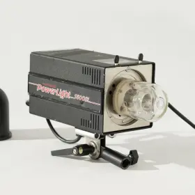 1500sl Photogenic 600w-s Powerlight - Continuous Studio Light 250 With Ess