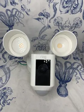 5at3t2 Ring Cam Model Led Light White