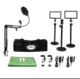 Savage 731409157063 Pro Gamer Live Stream Accessory Kit