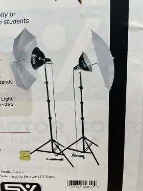Kt500u Smith-victor 401430 Nib-smith-victor 500 Watt Photoflood Light Kit With Umbrellas #401430 #2