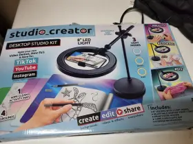 Studio Creator 850033017328 Desktop Kit