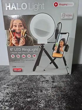 7730 Tzumi Halo 6 Inch Led Ring Light/ Vlogging Series/ 2 Tripods/ 3 Light Modes