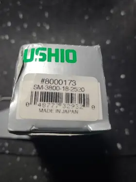 Ba20d Ushio Dr Fisher Lot Of 2 Microscope Lamps 12v 60w - 1 Japan And Dr. Fischer Germ