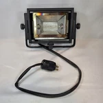 Altman Q-lite 1000W Open Face Flood Fixture Stage Work Lighting. Fixed Price $29.69.