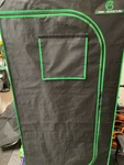 4 Grow Lights And Tents. All Are In Great CONDITION.2-600W 2-1000W. Fixed Price $550.00.