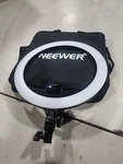 Ring Lights Neewer RP16 - Only & Power Qty 5. Fixed Price $150.00.