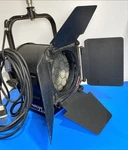 Mole Richardson 8941 8" Fresnel 200W Tungsten Junior Led Daylight W/barndoors. Fixed Price $249.97.