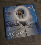 Bytech Selfie Ring Light With Tripod-sm. Brand New. Ships Fast!!. Fixed Price $20.00.