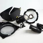 Hive Hornet 200-C Par Spot Omni-color Led Light + Case Free Shipping. Fixed Price $400.00.