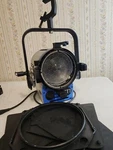 Arri ST1 True Blue 1000W Studio Fresnel Barn Doors Hanging Mount Hook Stagelight. Fixed Price $199.95.