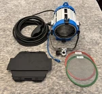 Arri 650 Plus Junior Tungsten Fresnel Light + Barn Doors, Bulb, Edison Plug. Fixed Price $400.00.